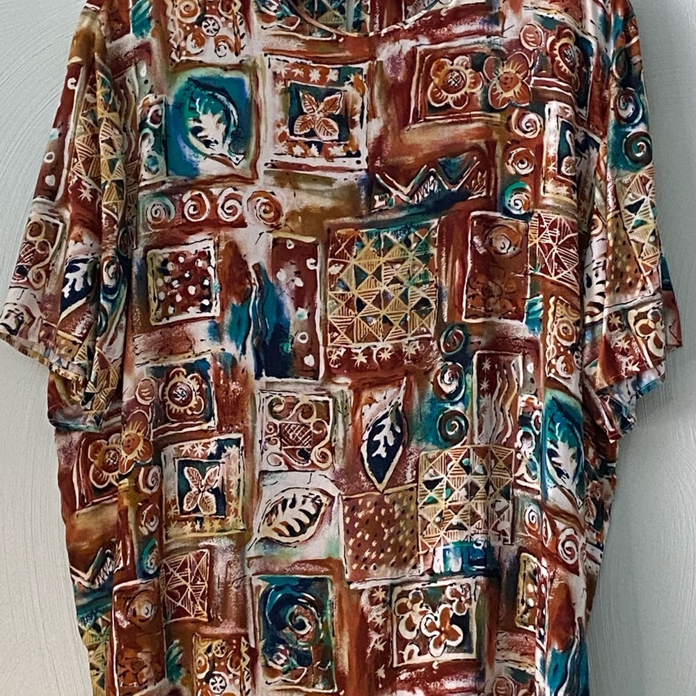 Women’s Multicolor Abstract Print plus size 26 pullover top